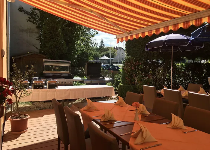 Akzent Landgasthof Murrer 3* שטראובינג